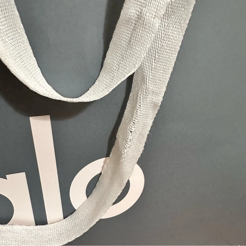 ALO Yoga Paper Gift Shopping Bag EUC
